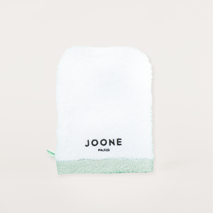 Le Gant de toilette - Archives